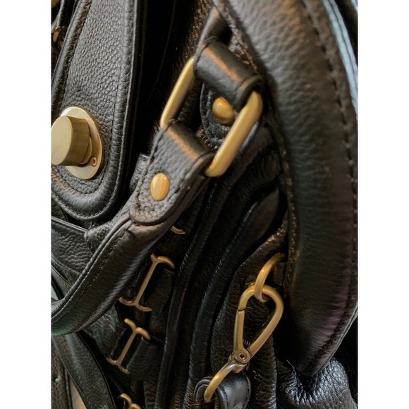 Elegant Black Crossbody Bag - Picture 7 of 9